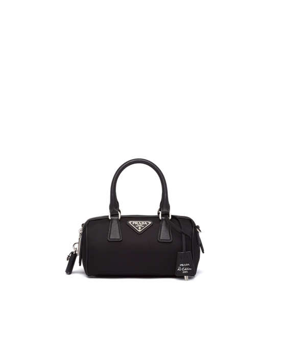 Prada Prada Re-edition 2005 Re-nylon Handbag Black | 39DZTOPEH